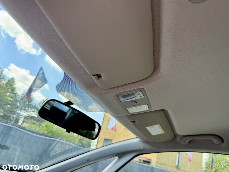 Kia Venga 1.6 CVVT ISG Spirit - 25