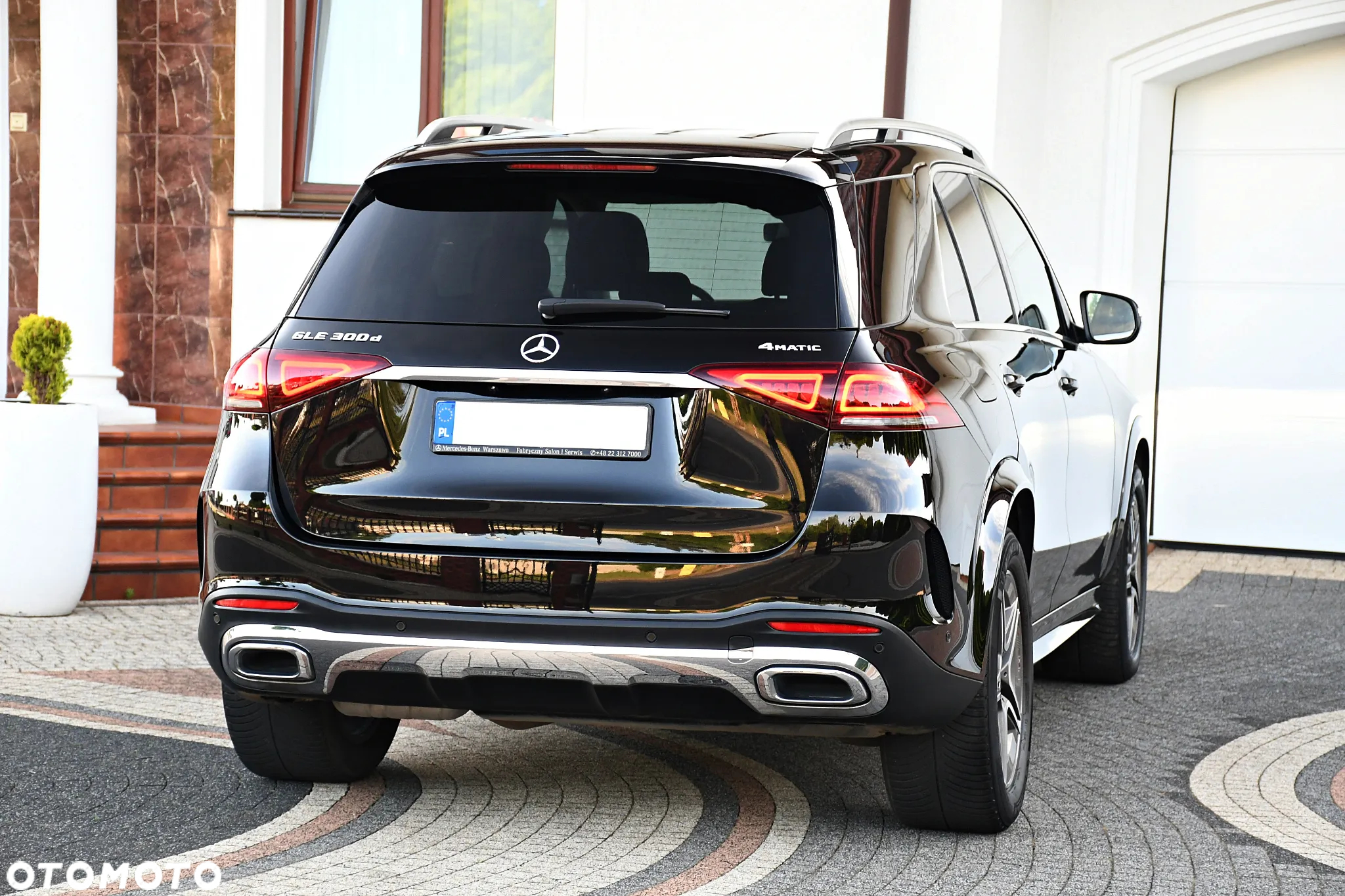 Mercedes-Benz GLE - 14