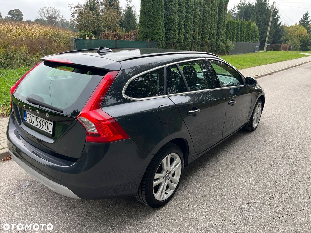 Volvo V60 D2 - 12