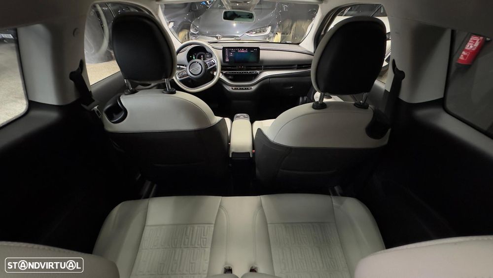Fiat 500e La Prima - 20