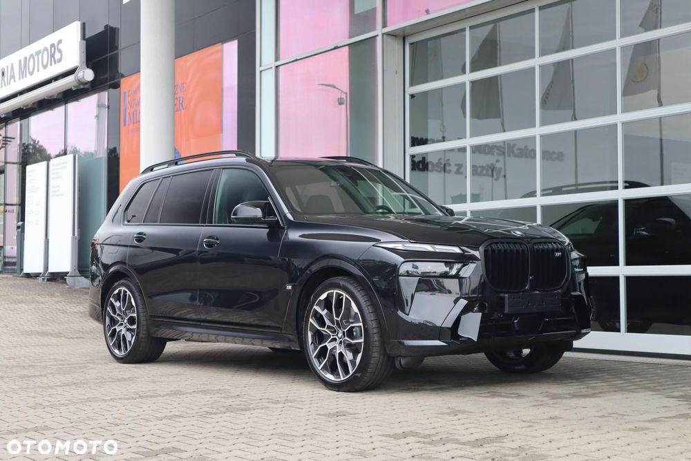 BMW X7 - 7