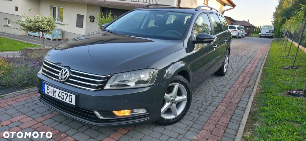 Volkswagen Passat - 31