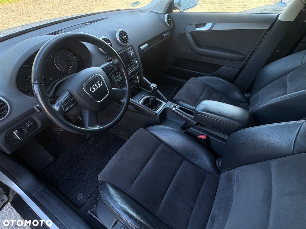Audi A3 Sportback - 9