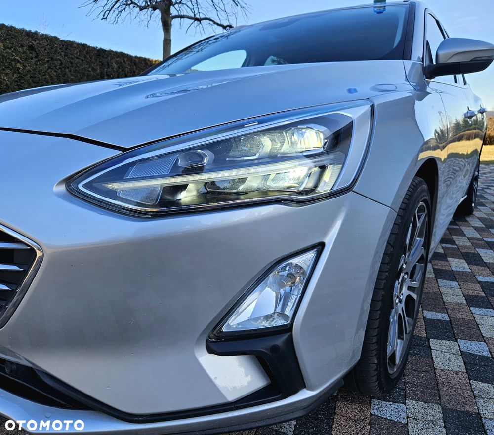 Ford Focus 2.0 EcoBlue Start-Stopp-System TITANIUM - 30