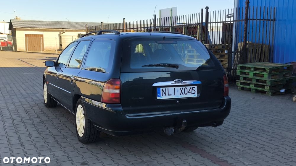 Ford Mondeo - 3