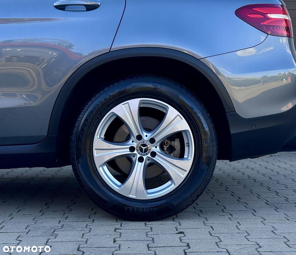 Mercedes-Benz GLC 220 d 4Matic 9G-TRONIC - 12
