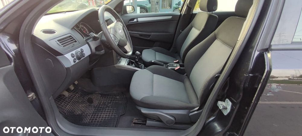 Opel Astra 1.8 Cosmo - 14