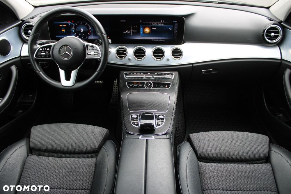 Mercedes-Benz Klasa E - 25