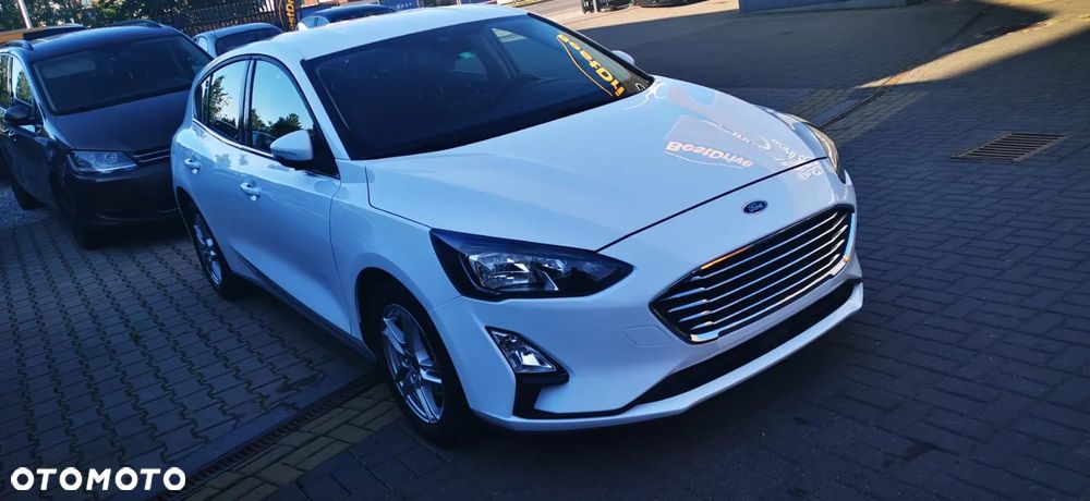 Ford Focus 1.0 EcoBoost Active Business - 3