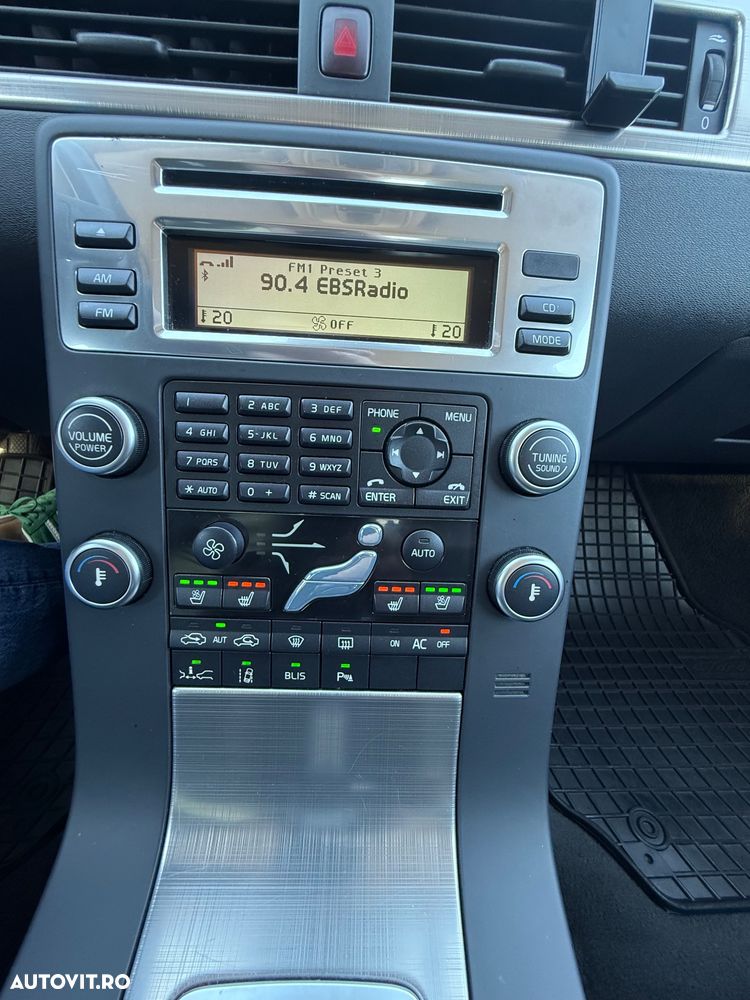 Volvo XC 70 - 16