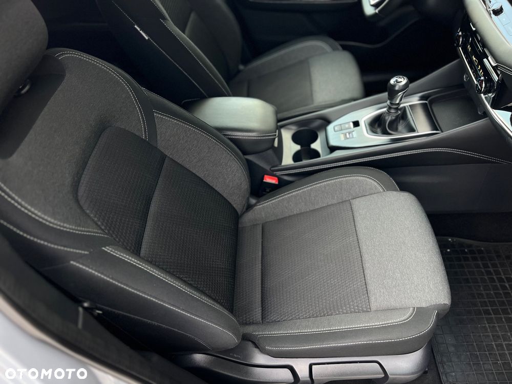 Nissan Qashqai 1.3 DIG-T N-Connecta - 30