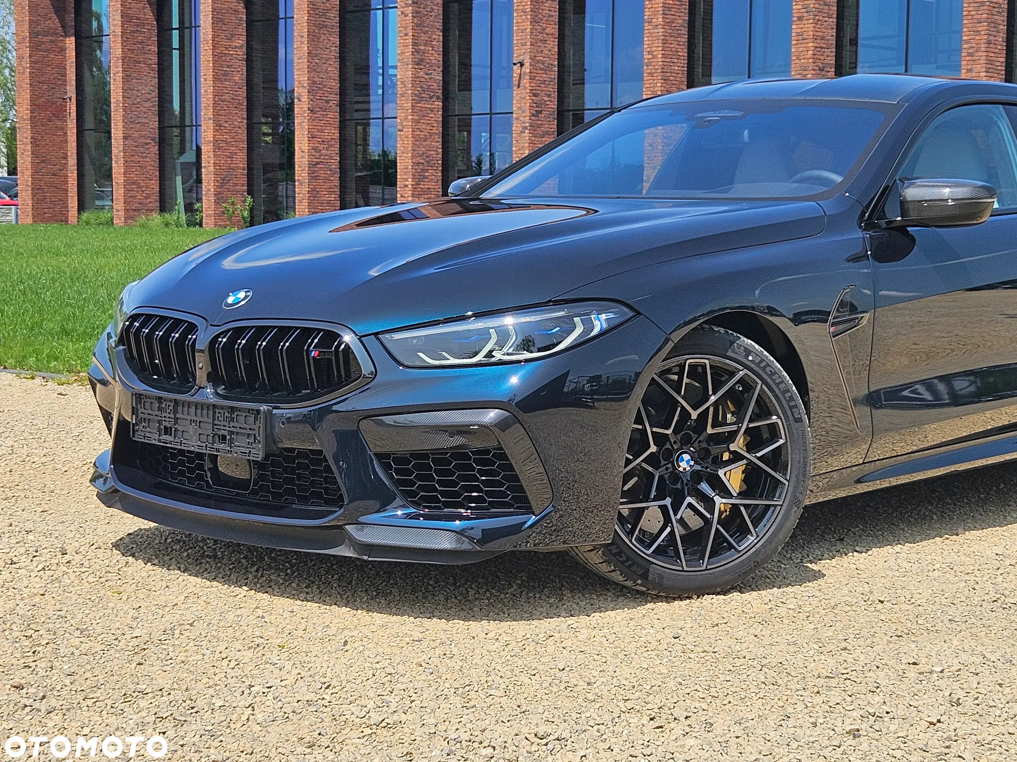 BMW M8 Competition - 6