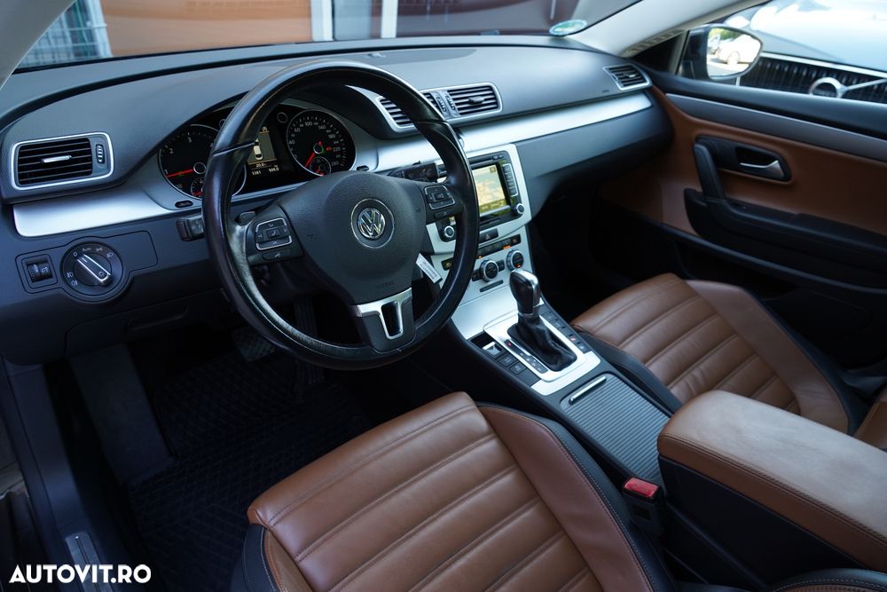 Volkswagen Passat CC - 11