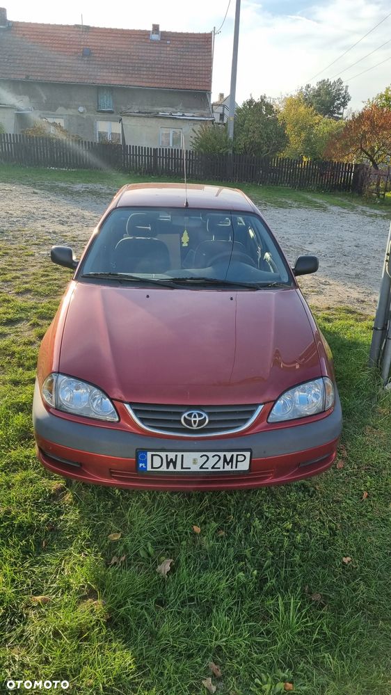 Toyota Avensis 2001 photo 5