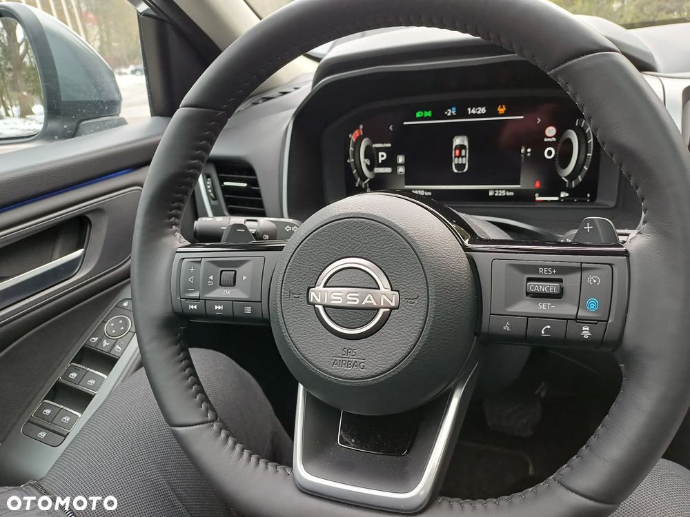 Nissan Qashqai 1.3 DIG-T MHEV N-Connecta Xtronic - 25