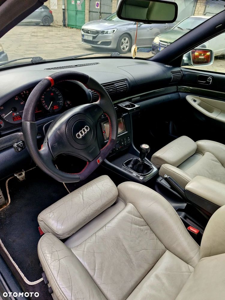 Audi S4 Avant 2.7 Quattro - 10