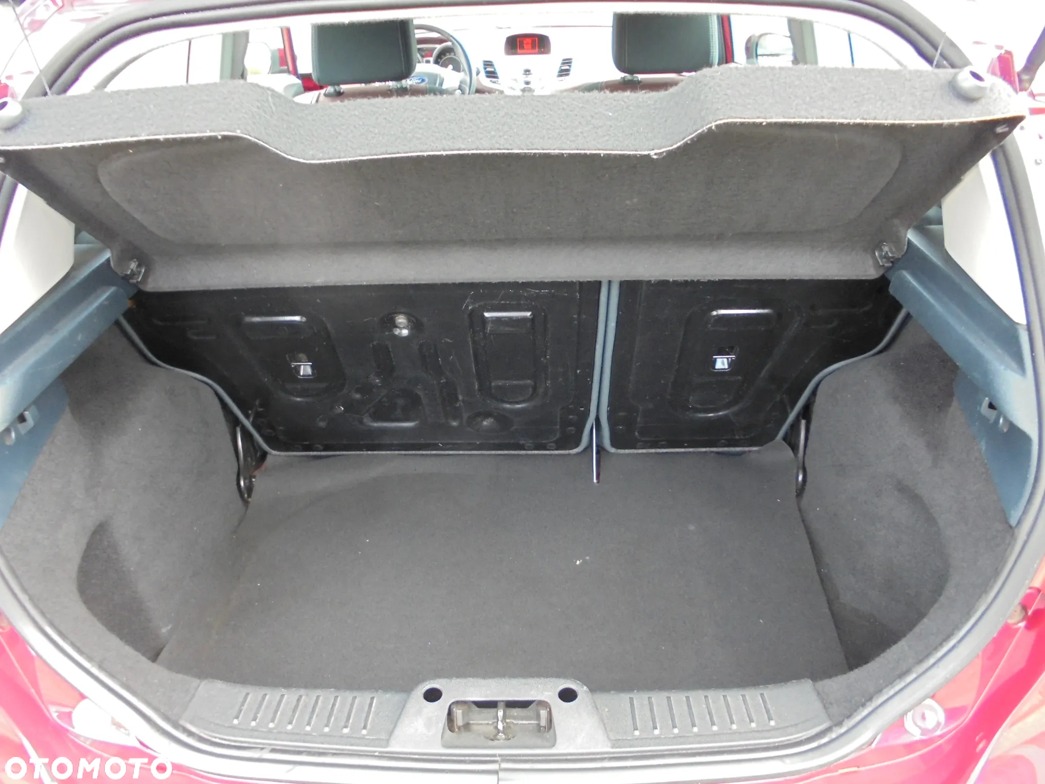 Ford Fiesta 1.25 Ghia - 23