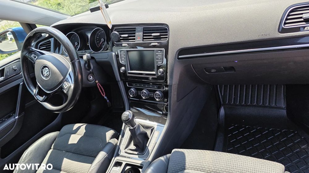 Volkswagen Golf 1.6 TDI BMT Highline - 11