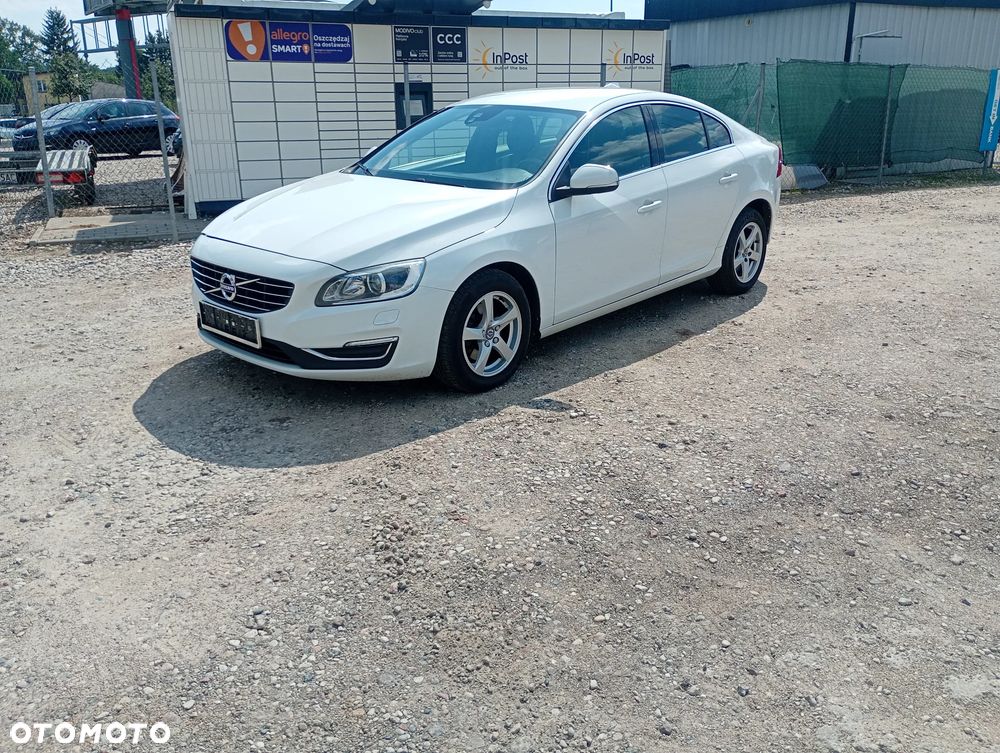 Volvo S60 D3 Geartronic Momentum - 11