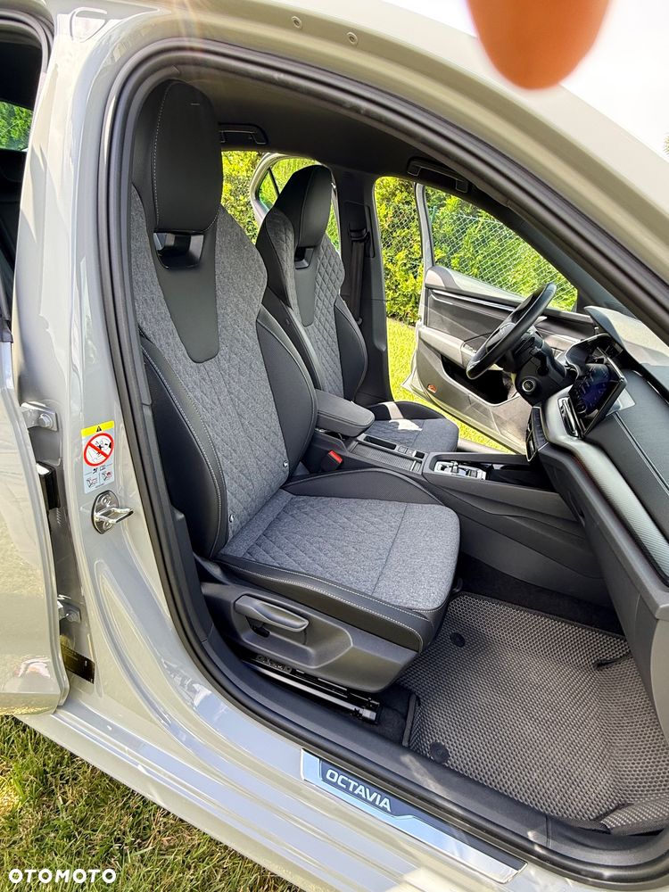 Skoda Octavia 2.0 TDI Sportline DSG - 11
