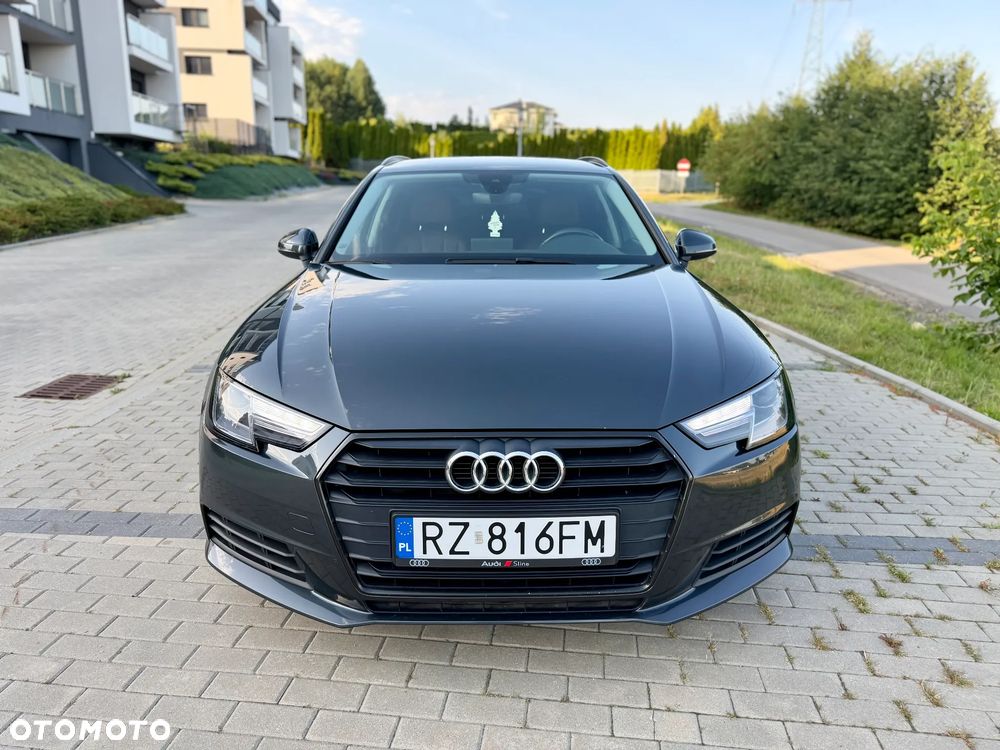Audi A4 Avant 2.0 TDI S tronic - 8