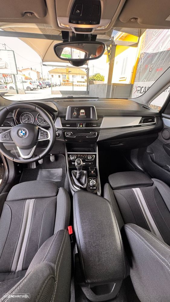BMW 216 Gran Tourer d 7L Line Sport - 33