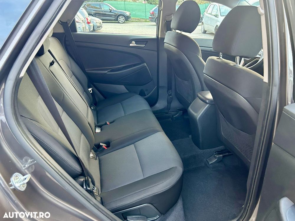 Hyundai Tucson blue 1.6 CRDi 2WD Style - 14