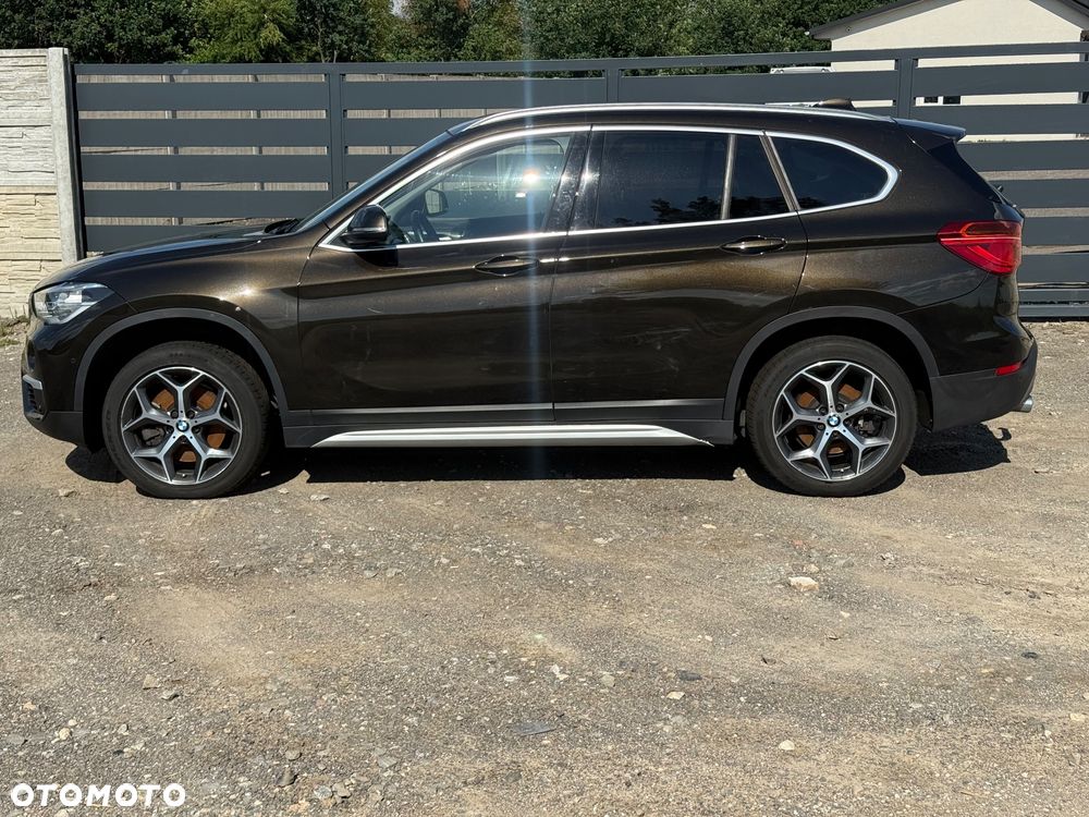 BMW X1 xDrive20d Advantage sport - 8