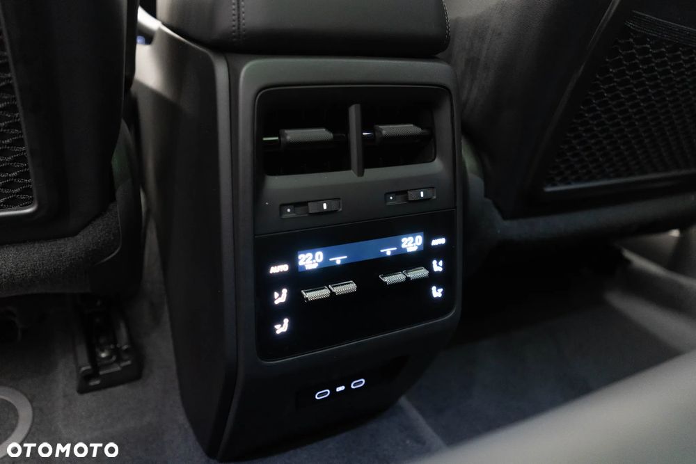 Porsche Macan GTS 100kWh - 29