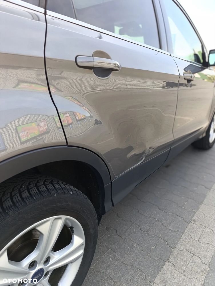 Ford Kuga 2.0 TDCi 4WD Titanium - 6