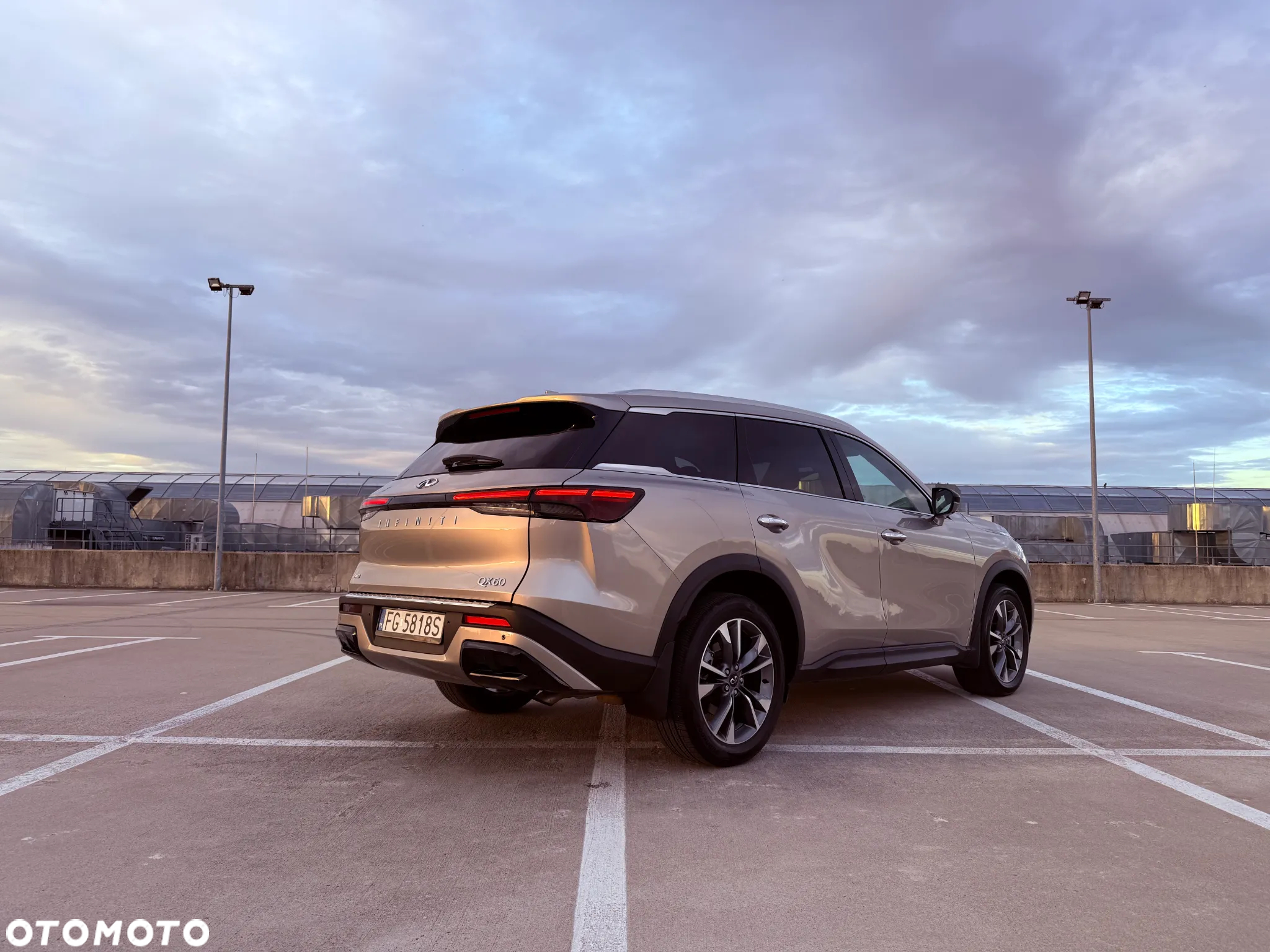 Infiniti QX60 - 12