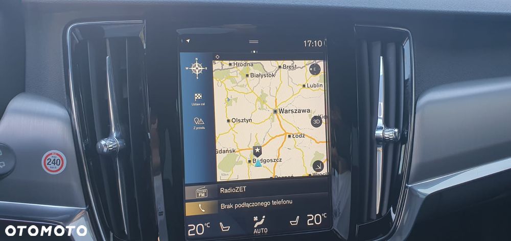 Volvo V90 D4 Momentum - 17