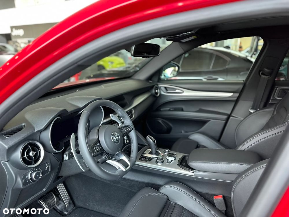 Alfa Romeo Stelvio 2.0 Turbo Veloce Q4 - 5