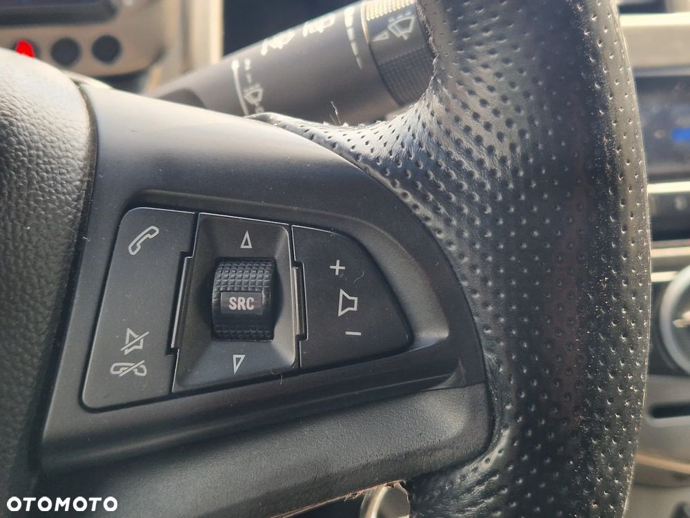 Chevrolet Aveo 1.4 LT - 19