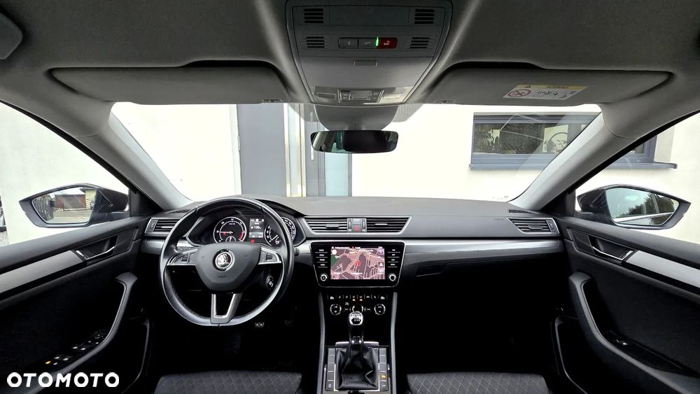 Skoda Superb 2.0 TDI Style - 23