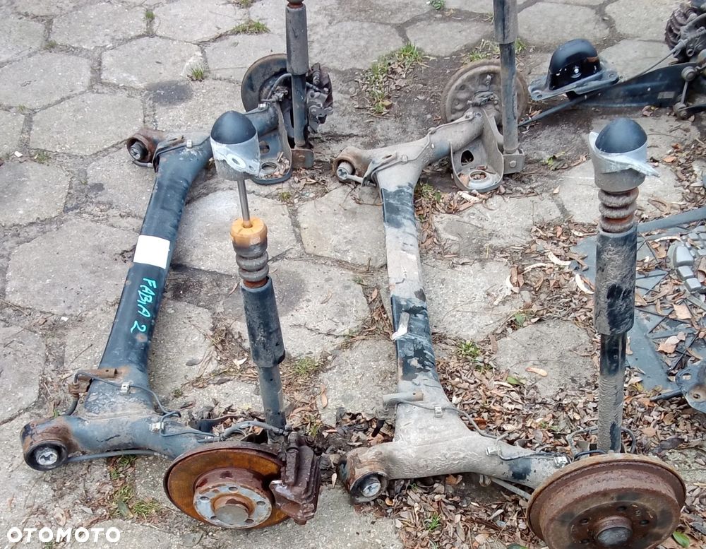 Oś belka tył Skoda Fabia - 2