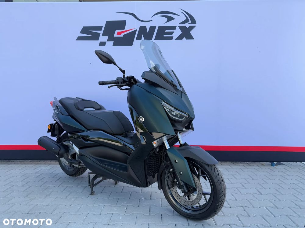 Yamaha X-max - 1