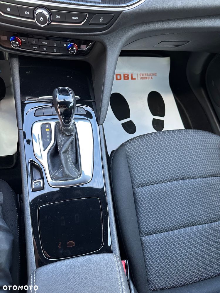 Opel Insignia 2.0 CDTI Business Elegance S&S - 24