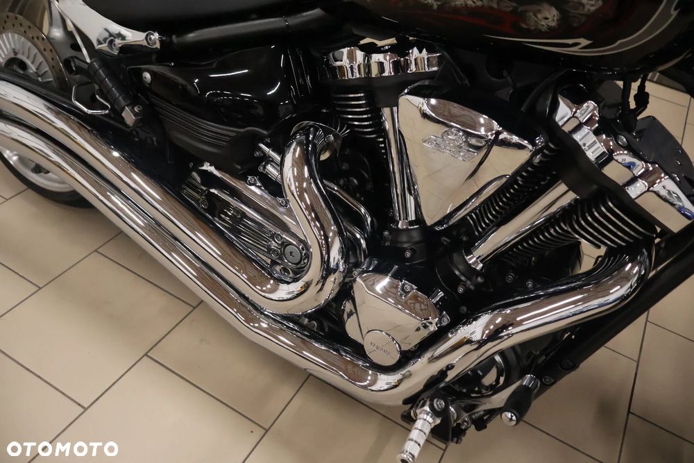 Yamaha XV - 18