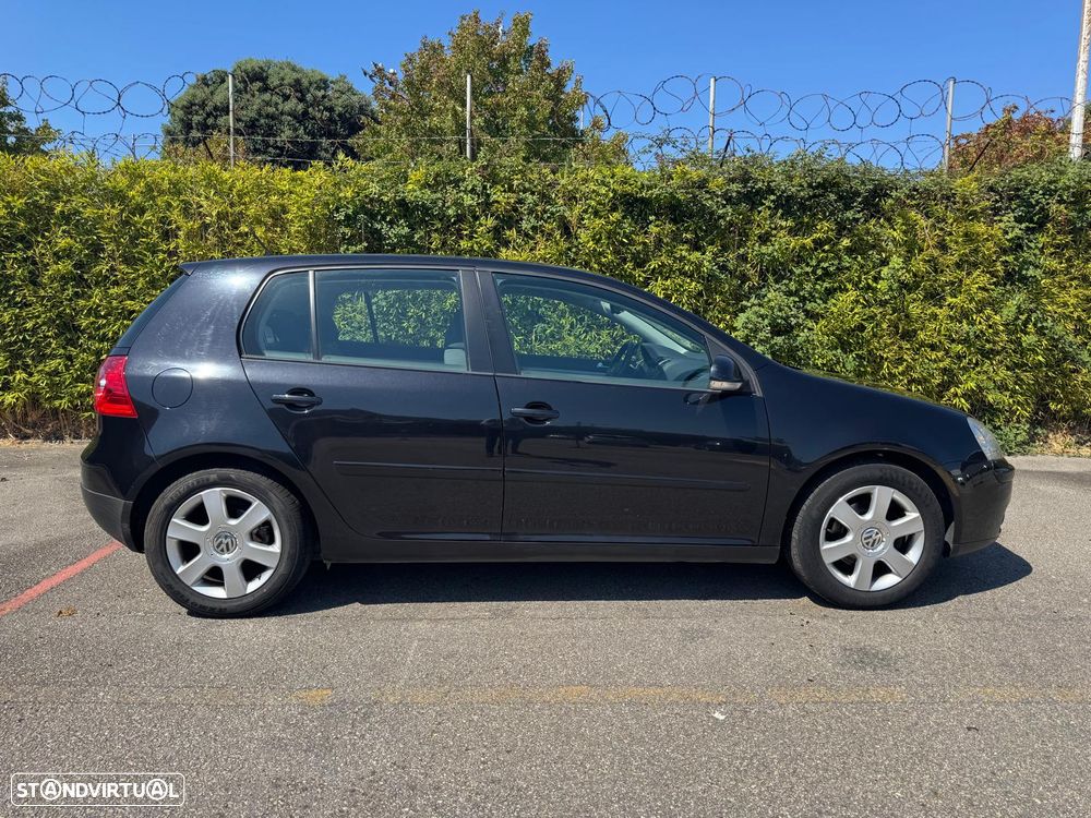 VW Golf 1.9 TDi Confortline - 4