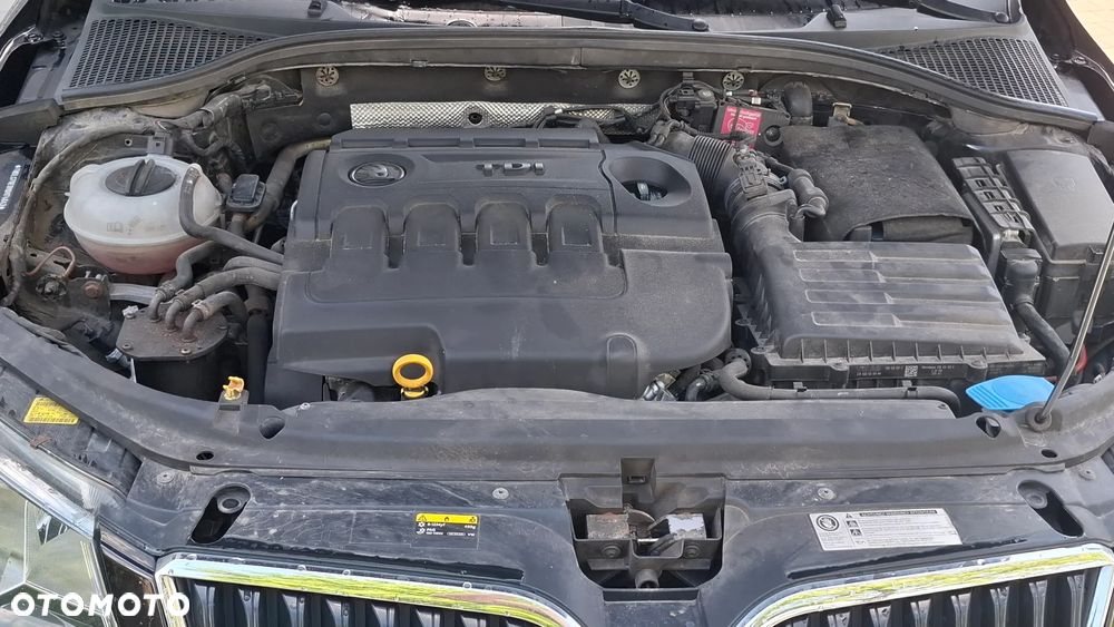 Skoda Octavia 1.6 TDI (Green tec) 4x4 Scout - 12