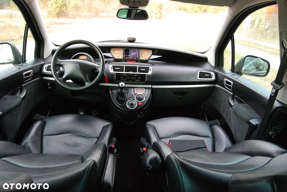 Citroën C8 2.0 HDi Exclusive - 6