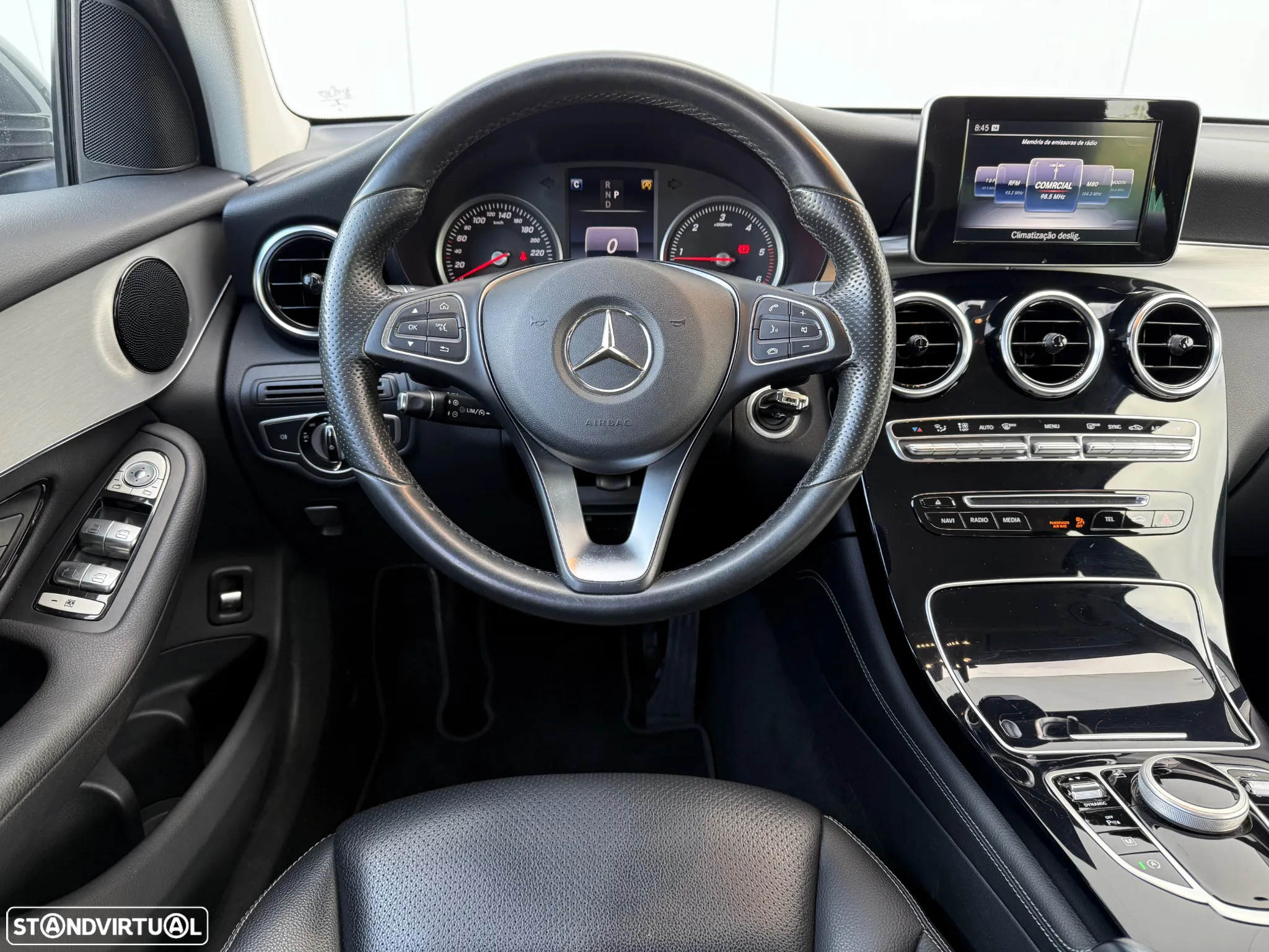 Mercedes-Benz GLC 250 d 4-Matic - 38