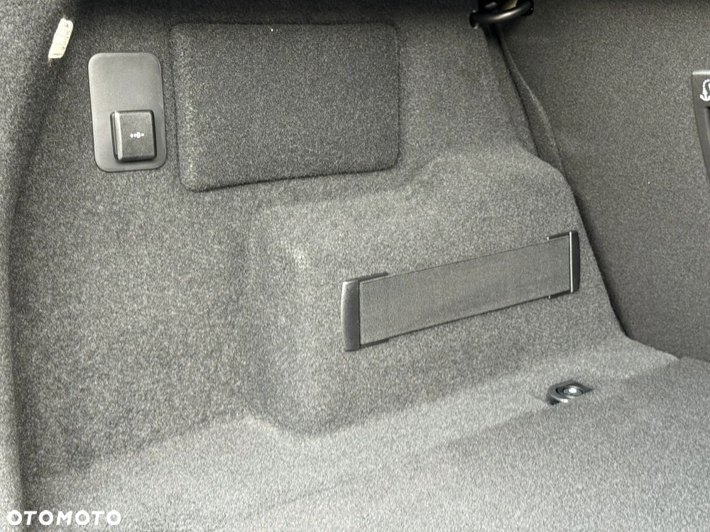Land Rover Range Rover Evoque D200 Autobiography - 16