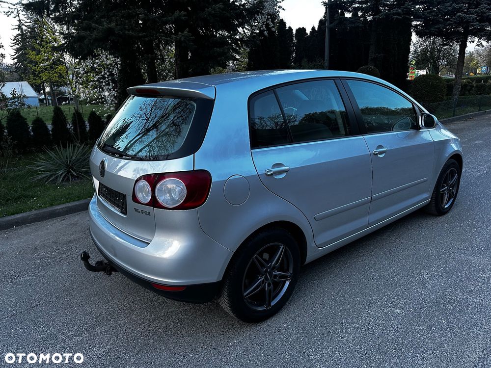 Volkswagen Golf Plus 1.6 FSI Comfortline - 4
