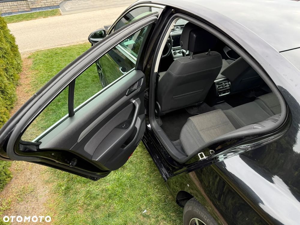 Volkswagen Passat 2.0 TDI BMT Comfortline DSG7 - 21