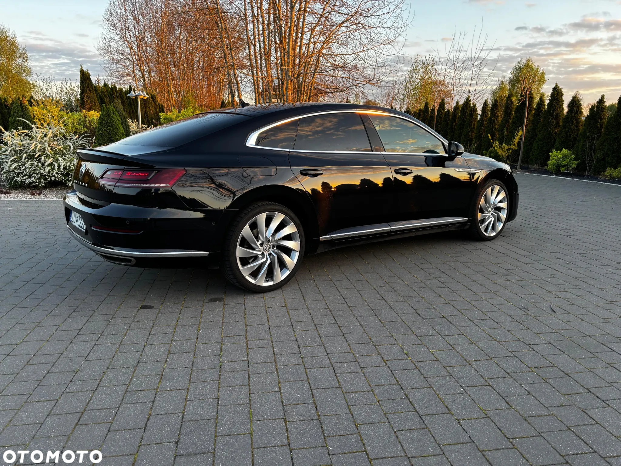 Volkswagen Arteon 2.0 TSI DSG R-Line - 5