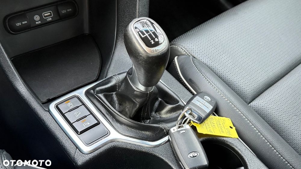 Kia Sportage - 32