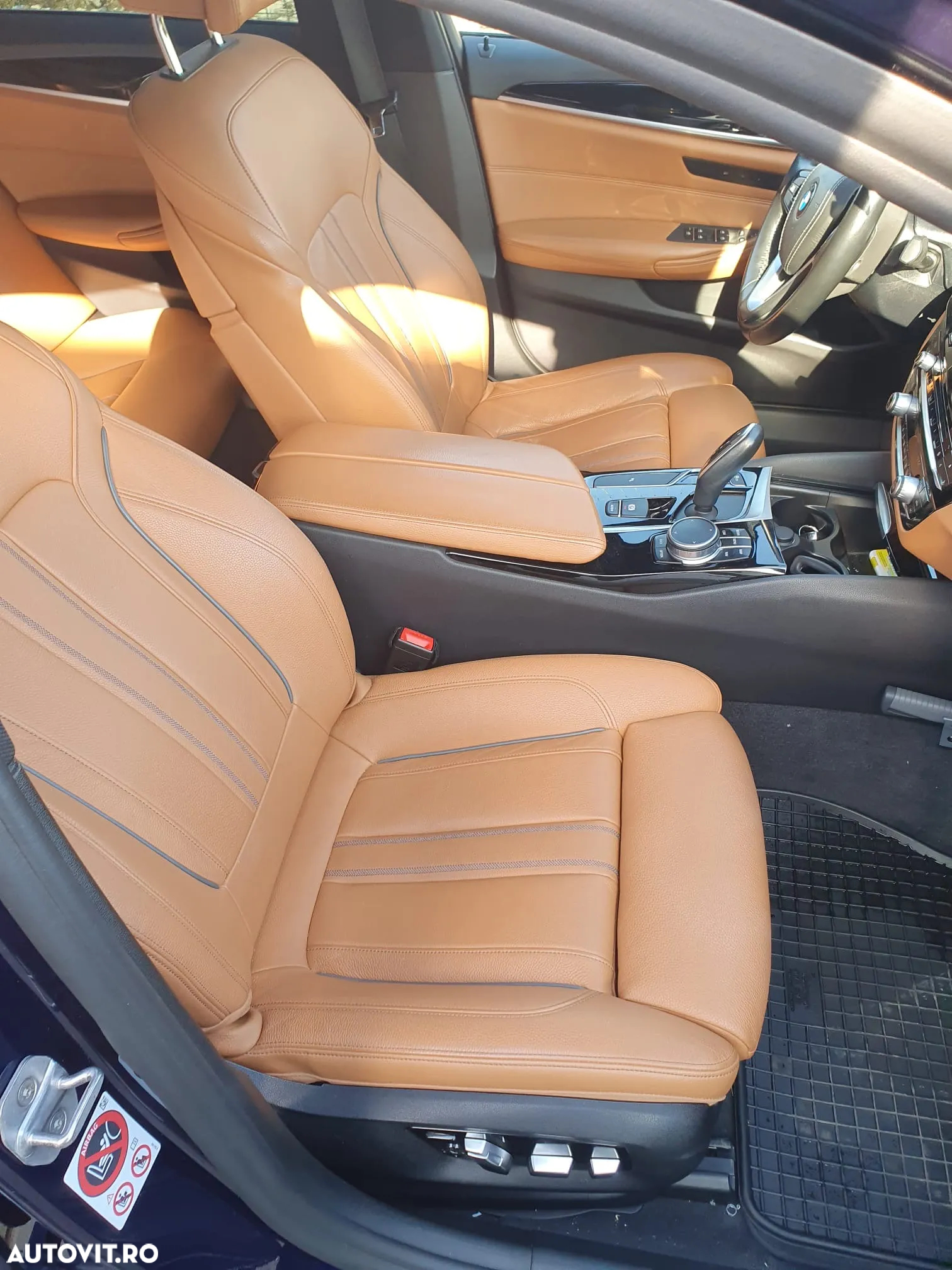 BMW Seria 5 530i AT - 12