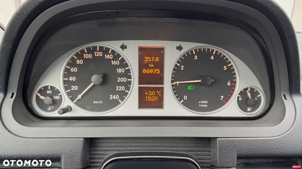 Mercedes-Benz Klasa A 170 Avantgarde - 2